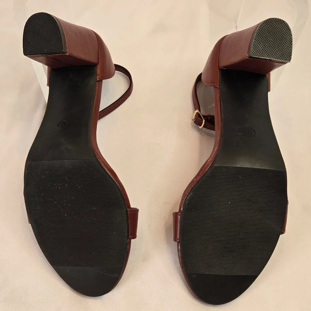 TRARY Women Square Toe Block Heel Adjustable Ankle Strap Chunky Heels  Sz 9 Wine